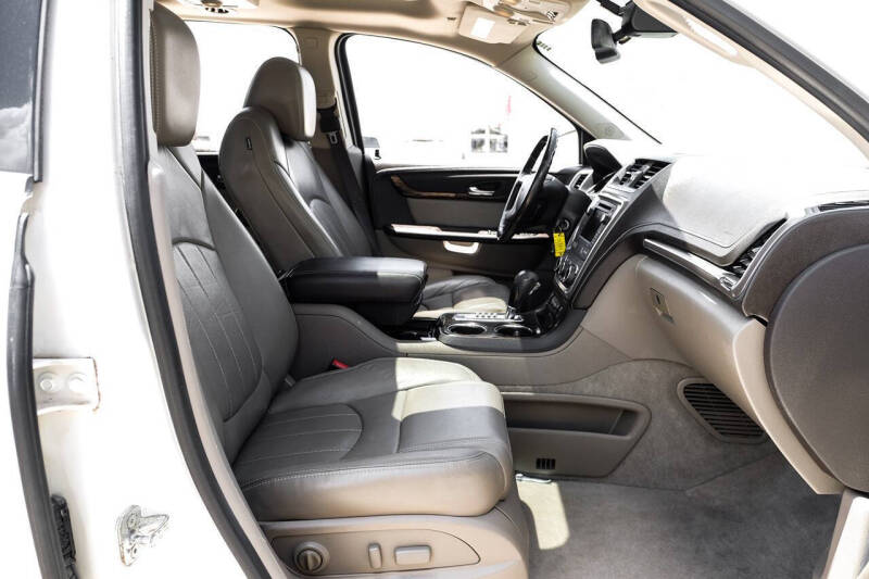 2015 GMC Acadia Denali
