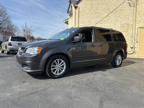 2015 Dodge Grand Caravan for sale at Strong Automotive in Watertown WI