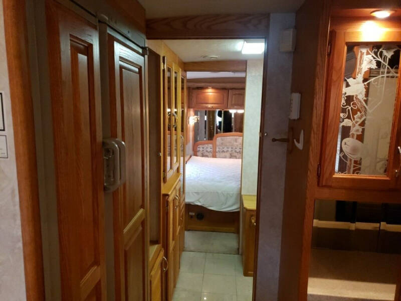 1999 Freightliner XC Chassis