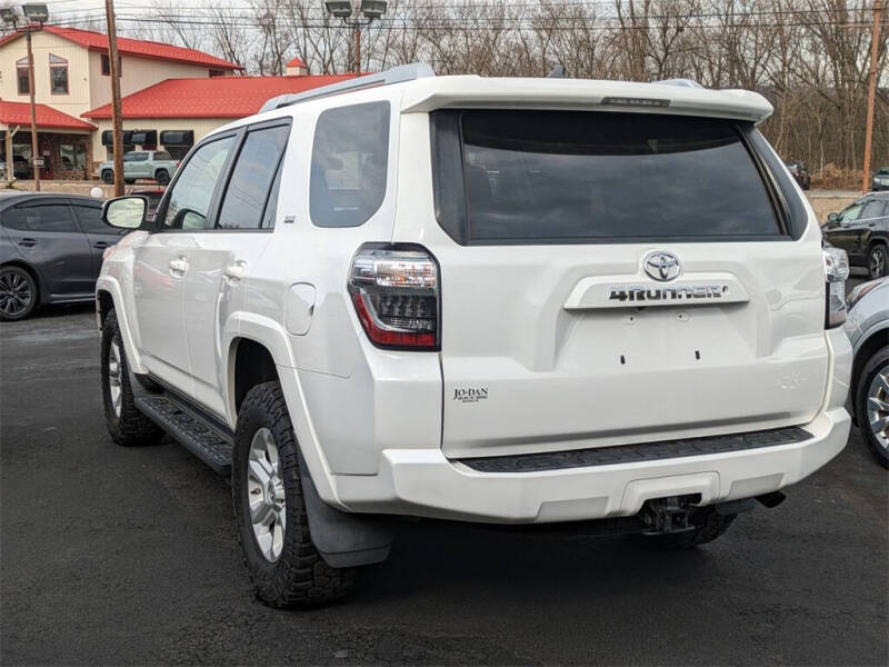 2016 Toyota 4Runner SR5