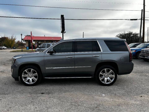 2020 Cadillac Escalade Luxury