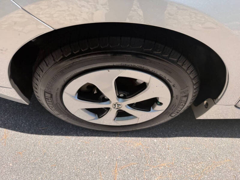 2013 Toyota Prius Two