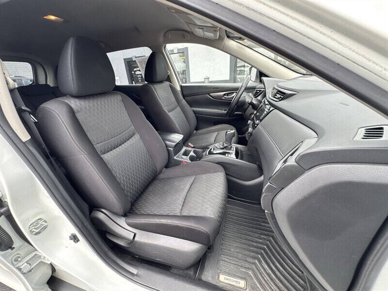 2020 Nissan Rogue S