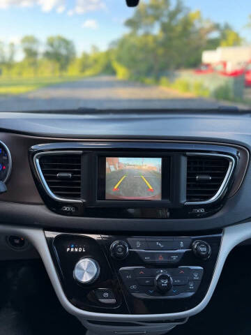 2018 Chrysler Pacifica Touring L