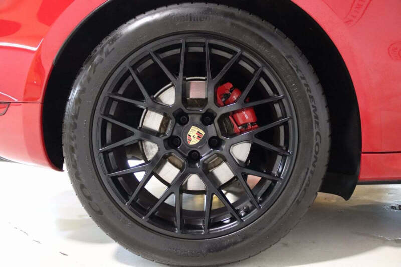 2021 Porsche Macan GTS