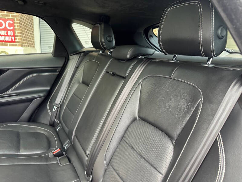 2019 Jaguar F-PACE S