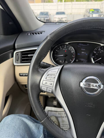 2016 Nissan Rogue SL