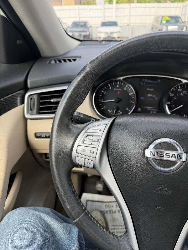 2016 Nissan Rogue SL