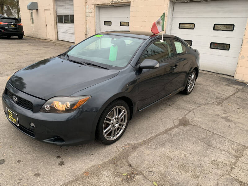 2009 Scion tC for sale at PAPERLAND MOTORS in Green Bay WI
