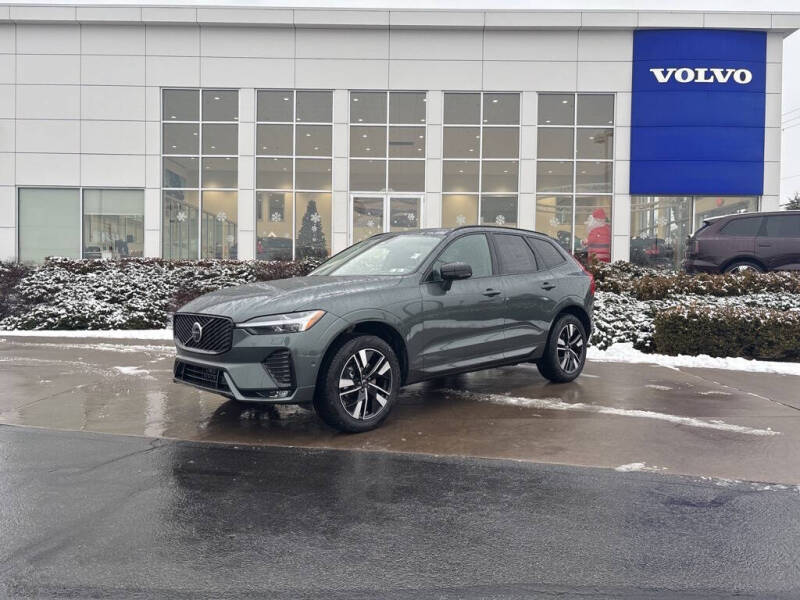 2026 Volvo XC60 B5 Plus