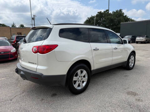 2011 Chevrolet Traverse LT