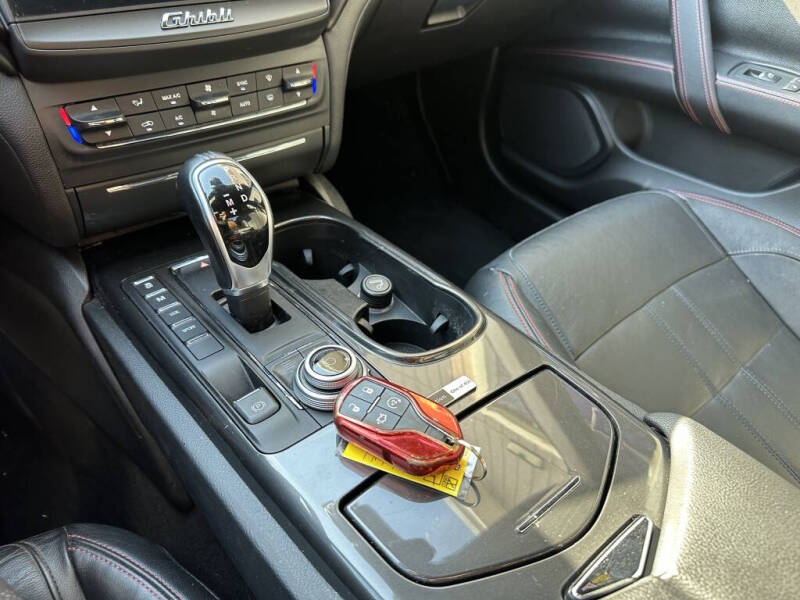 2017 Maserati Ghibli S