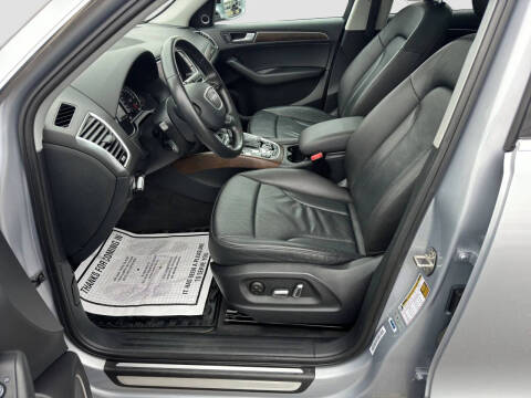 2016 Audi Q5 2.0T quattro Premium Plus