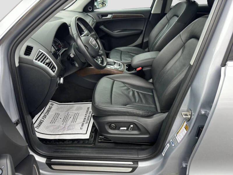 2016 Audi Q5 2.0T quattro Premium Plus