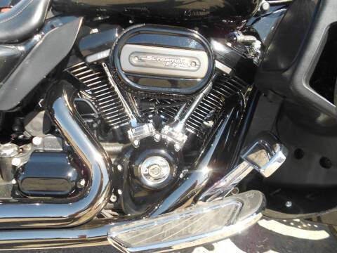 2017 Harley-Davidson CVO Street gl;ide flhfse