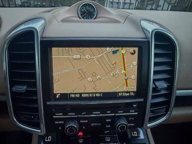 2016 Porsche Cayenne