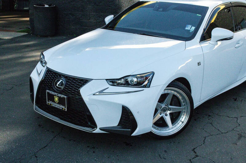 2018 Lexus IS 300
