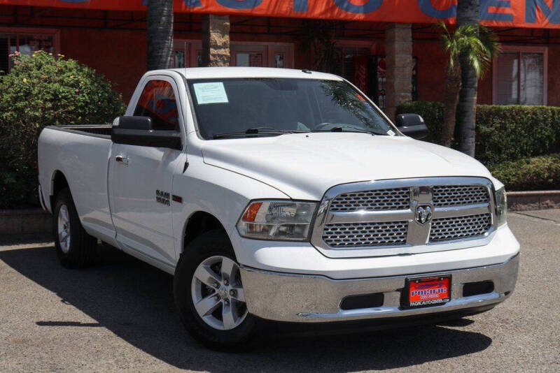 2015 RAM 1500 SLT