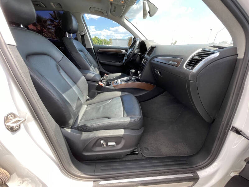 2016 Audi Q5 2.0T quattro Premium Plus