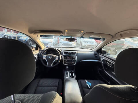 2017 Nissan Altima 2.5 SV