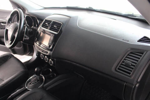 2016 Mitsubishi Outlander Sport 2.4 SEL