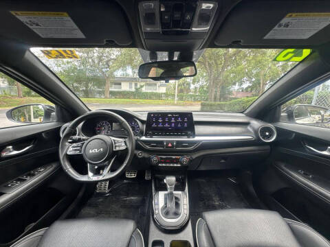 2023 Kia Forte GT-Line