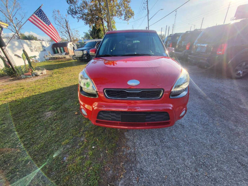 2013 Kia Soul + photo 2