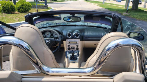 2004 Mazda MX-5 Miata LS