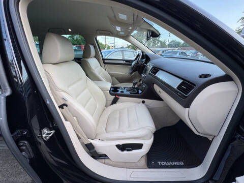 2016 Volkswagen Touareg VR6 Sport