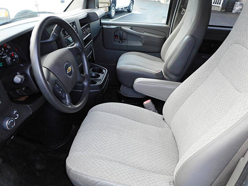 2011 Chevrolet Express LT 3500