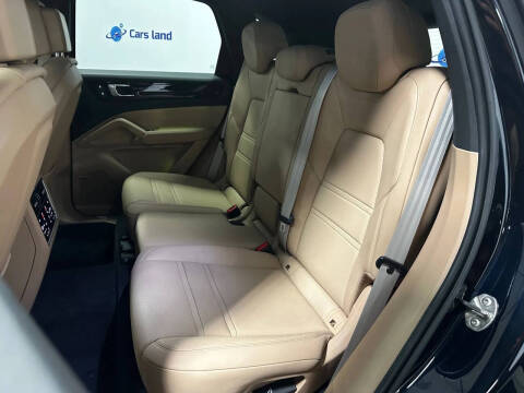 2022 Porsche Cayenne