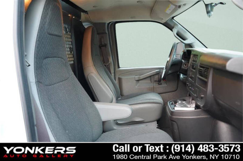 2024 Chevrolet Express 2500