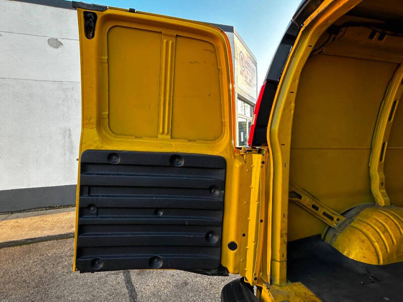 2019 Chevrolet Express 2500