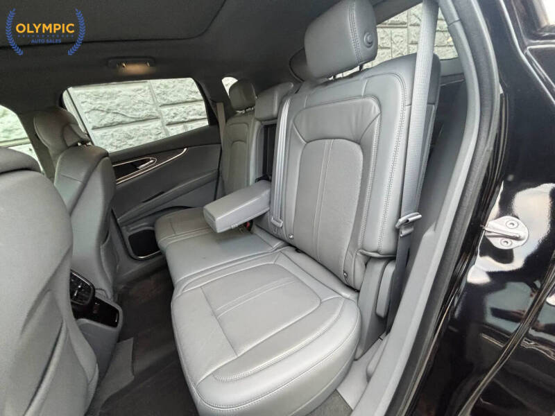 2019 Lincoln Nautilus Reserve