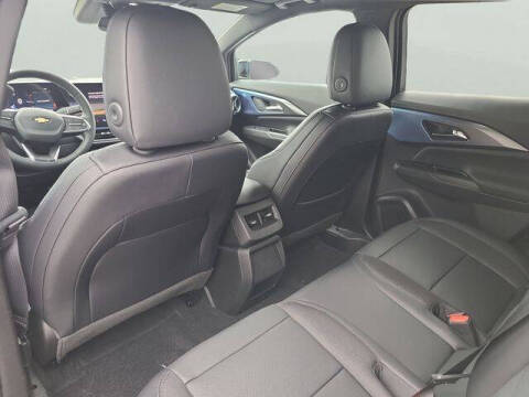 2026 Chevrolet Equinox EV LT 2