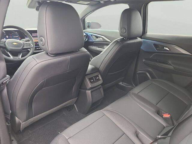 2026 Chevrolet Equinox EV LT 2