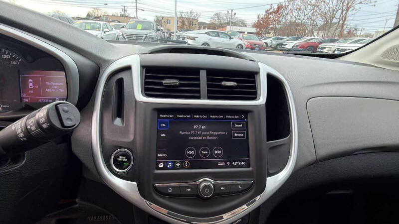 2020 Chevrolet Sonic LT