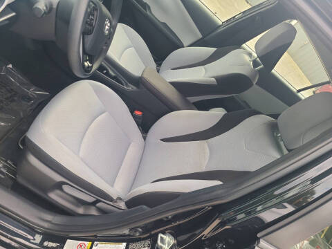 2022 Toyota Prius L Eco