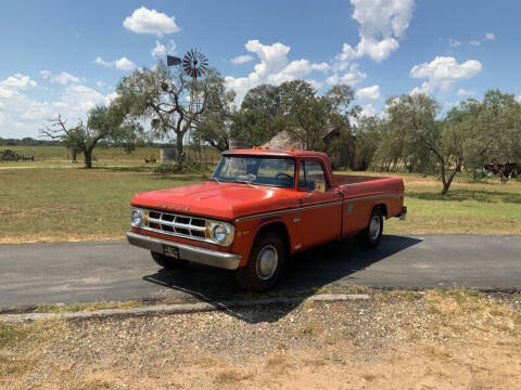 1969 Dodge D200 Pickup