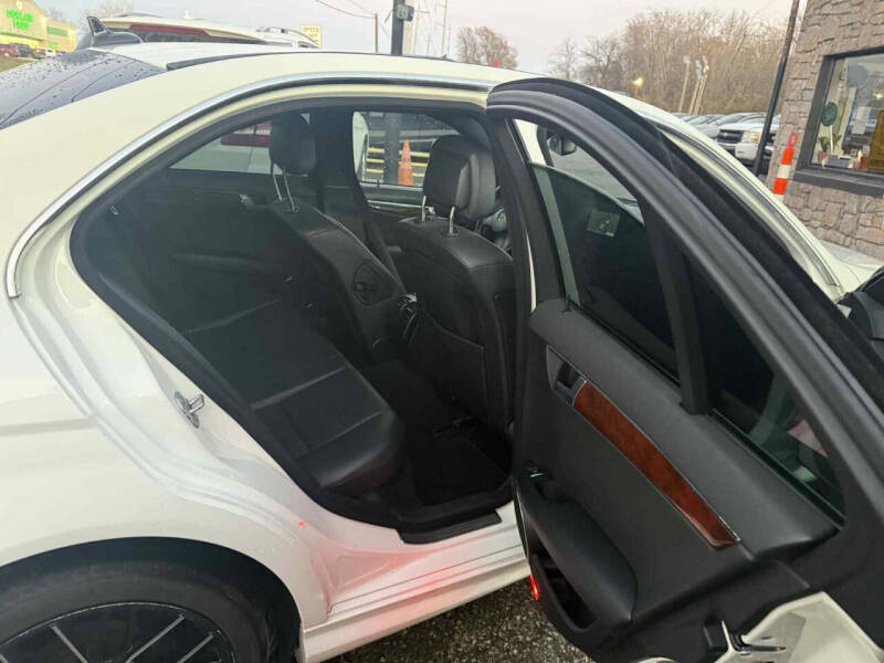 2009 Mercedes-Benz C-Class C 300 Luxury