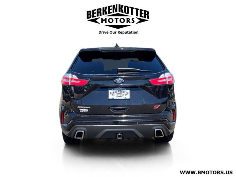 2019 Ford Edge ST