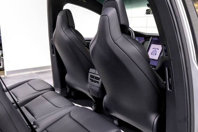 2018 Tesla Model X 75D