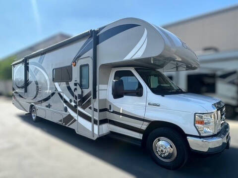 2014 Thor Motor Coach CHATEAU 31L