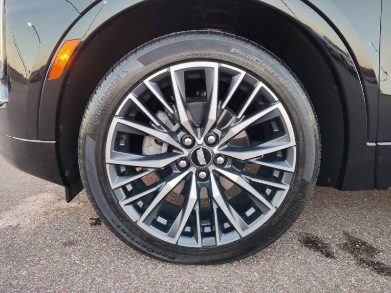 2025 Cadillac XT4 Sport