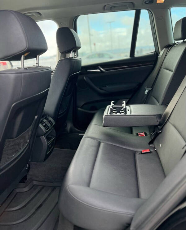 2017 BMW X3 sDrive28i