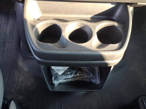 2023 Chevrolet Express 2500