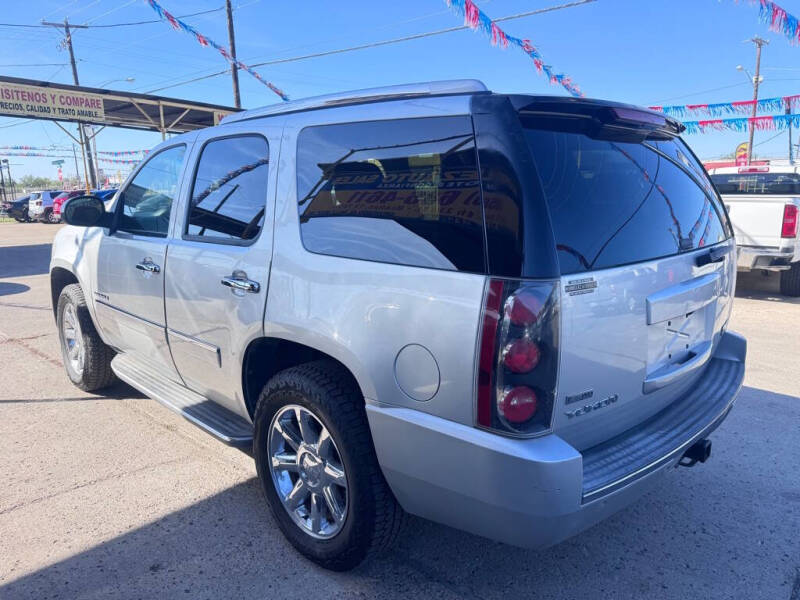 2011 GMC Yukon Denali