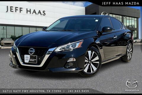 2020 Nissan Altima for sale at JEFF HAAS MAZDA in Houston TX