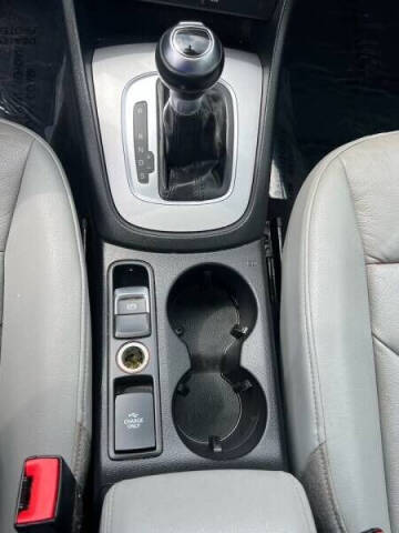 2017 Audi Q3 2.0T Premium