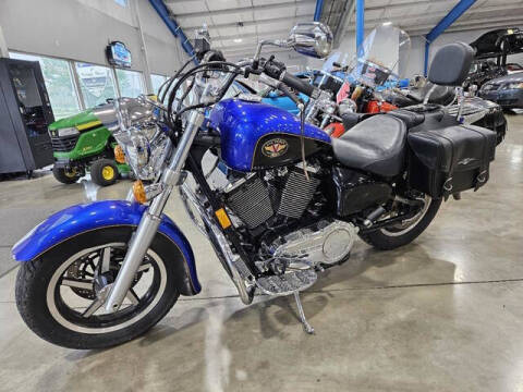 1999 Victory V92